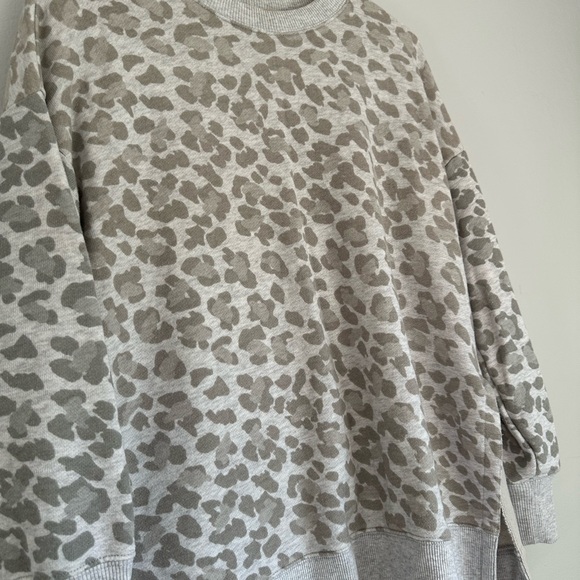 Aerie  Leopard Print Sweater bundle - Picture 7 of 8